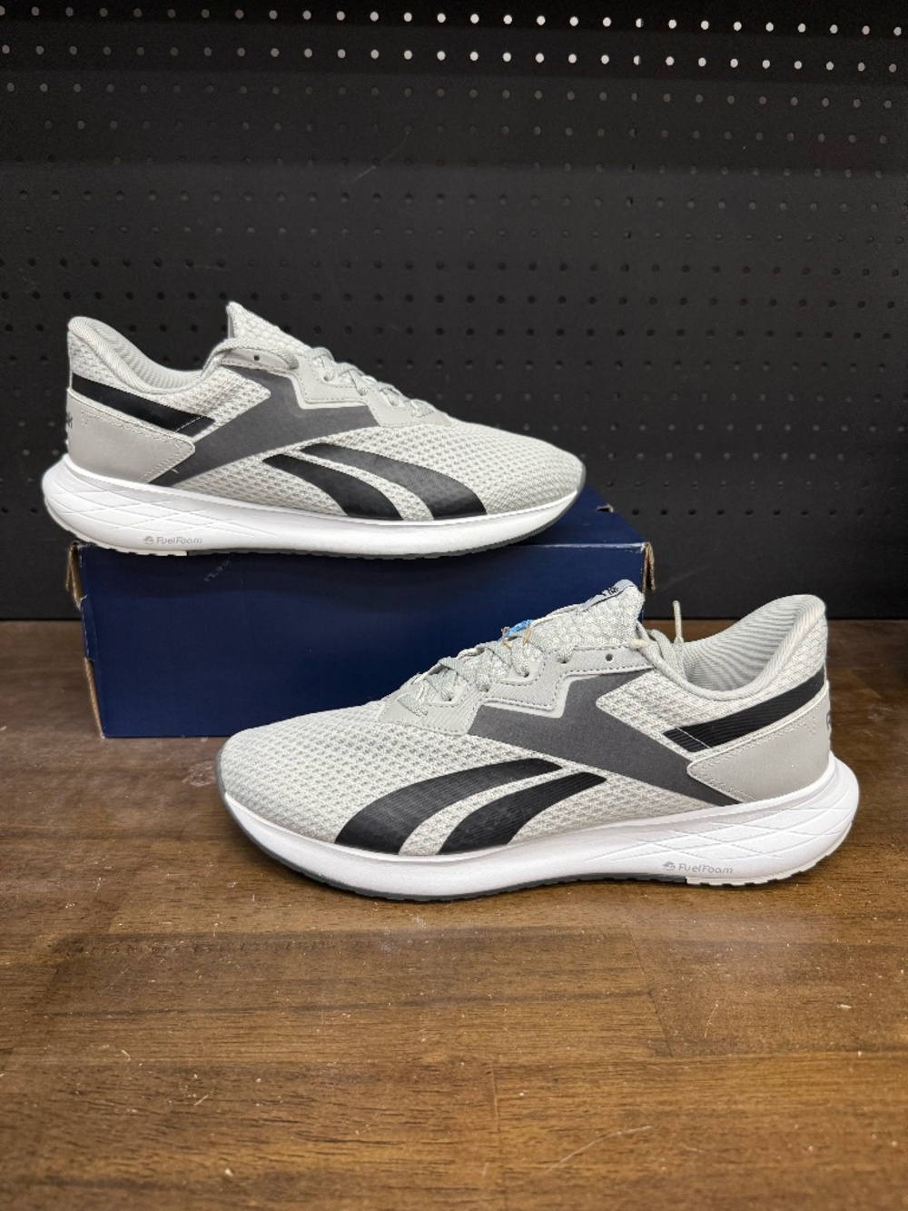 New W/ Box! Men's Reebok Energen Plus 2 Grey Black Running Sneakers Size 13